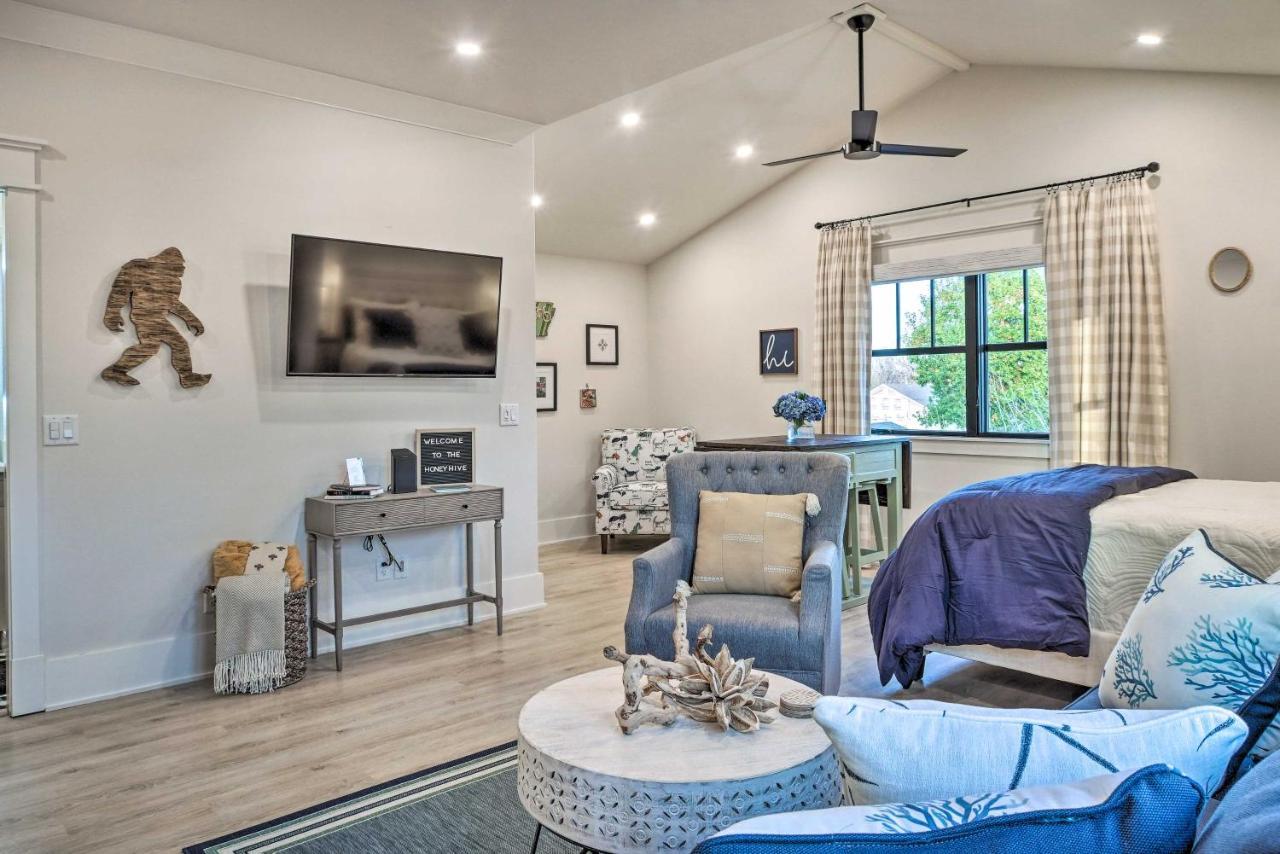 Airy Bentonville Studio Less Than 1 Mile To City Square! Buitenkant foto